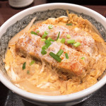 Jinen Ya - セットのミニカツ丼
                        鉢が深くてボリューム十分