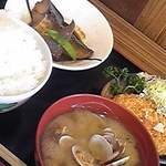 Meshi - お昼を自分でチョイス。８３０円でした。