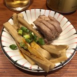 麺処ほん田 - ビールに付いてくるおつまみ
