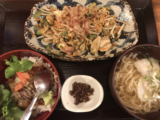 かんから食堂 渋谷 沖縄そば 食べログ