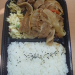 あつみや - お弁当：肉豆腐