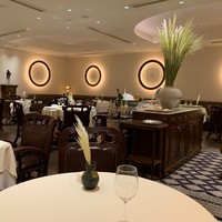 レストランひらまつ 博多 - 