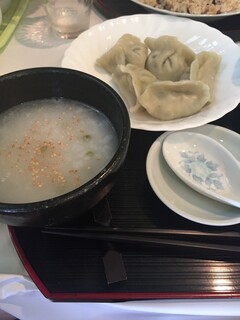 本格水餃子専門 瓦奉店 - 薬膳粥と餃子