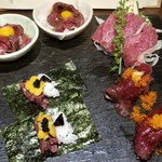 池袋 肉バルBon - 馬刺の前菜4点盛り(2人前)(1690円)