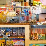 中華そば 麺や食堂 本店（レジ横の駄菓子スペース）