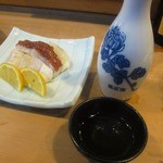 鮨一歩 - タイラギ貝炙り ＆ 燗酒