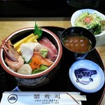 菊寿司 - 海鮮ちらしランチ　1000円