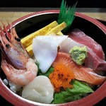 菊寿司 - 海鮮ちらしランチ