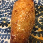 鳥田中 - つくね　鳥田中のつくねは口の中でホロリと解けて消えてしまうような美味しさがあります