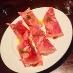 ワイン食堂 ゴッチス - ◾️生ハムと桃とマスカルポーネのインボルティーニ