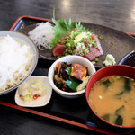 Tsuruya - カツオの刺身定食