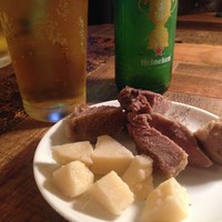 カルネジーオ イースト - 