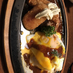 あいねくらいねなはとむじく - ハンバーグとオム海老&カニクリームコロッケ100g