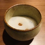 modest - ナッツの燻製風味スープ。