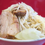 ラーメン二郎 - ラーメン小＋ニンニク