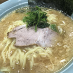 寿々喜家 本店 - らーめん並700円