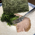 寿々喜家 - 娘用の取り皿　なんて豪華！