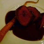 ル･クール - ＜2012年1月＞Dinner_肉料理：勝浦産鹿のロースト黒胡椒とカカオ風味の赤ワインソース（＋1,000円）