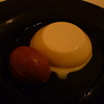 ル･クール - ＜2012年1月＞Dinner_デザート：アーモンドのブラマンジェ　キャラメルアイス添え