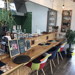 カフェ チャム - カウンターとキッチン(^^)