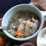 カフェ チャム - スープリフト(^^)
      具沢山でゴロゴロと(^^)