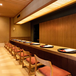 侘び寂びの美しさ感じる、茶室をイメージした空間