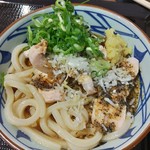 丸亀製麺 - 香酢でサッパリ(　ﾟдﾟ)ﾝﾏｯ!