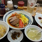 ジロー's テーブル - 冷し中華+半チャーハン￥880-ハイボール￥270-餃子￥100-