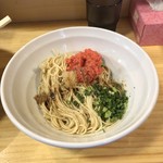 煮干らーめん 紫乱  - さっぱり紅生姜味噌の和え玉（300円）