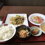 Tonchinkan - 料理