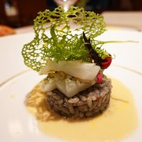 ミクニナゴヤ - 墨烏賊のグリエ　ピストゥーの香り 　イカスミリゾット添え　アンチョビクリームソース