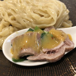 饗 くろ喜 - マグロ胃袋の酢味噌和え