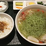 Tenshan Feiwei - 回味薬膳ヘルシー麺 (甘口)