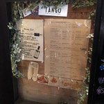 Trattoria&WineBarTANGO - 入り口のメニュー