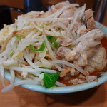 ラーメン二郎 - トッピング：ニンニク、アブラ