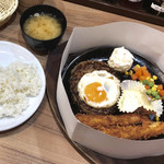 Sutameshi - ハンバーグ&エビフライ（140g）1,150円
                        目玉焼き 110円
                        190725 18:10
                        