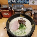 博多風龍 - ラーメン。