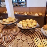 清泉寮ジャージーハット - 売り場の様子