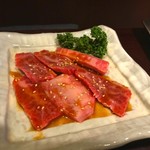 Yakiniku Tomoru Kata Nama Chiten - 