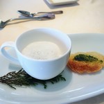 ヴィオレット・ステラ - （2019年4月）
      アミューズ