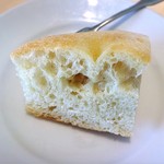 ヴィオレット・ステラ - （2019年4月）
      パン