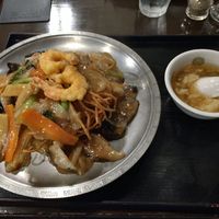 味の中華 羽衣 銀座本店 - 什錦炸麺