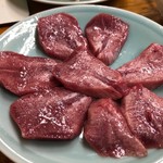 元祖ホルモン焼 大丸食堂 - 