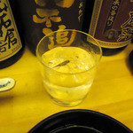 飲み処 ばっかす - 栗焼酎「ダバダ火振り」。