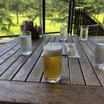 軽井沢72ゴルフ東コースレストラン - 朝のサントリー香るエール生ビールグラス。