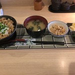 Yakitori Toriichi - 鳥そぼろ丼セット（500円）