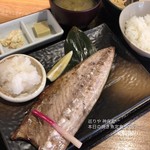 日本酒 酒場 巡りや - 本日の焼き魚定食 900円