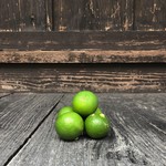 お好み焼き いまり - かぼす酎に使う大分の県臼杵市産のかぼす