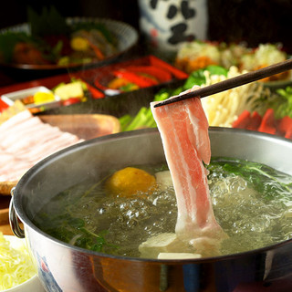 ご宴会に名物『柚子炊きしゃぶしゃぶ』をコースに！