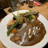 【カレー専門店】円山教授。